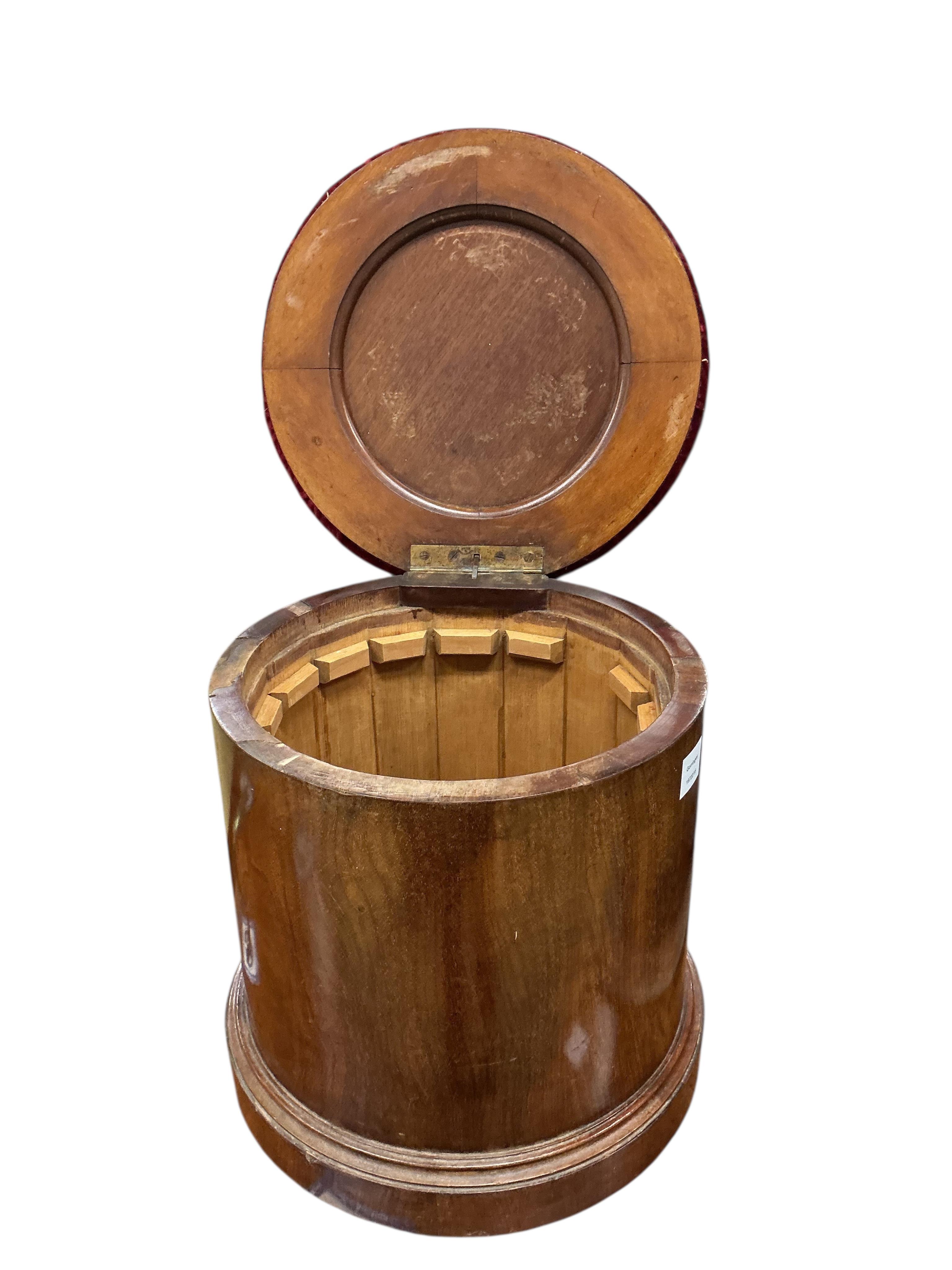 A Victorian mahogany cylindrical commode, diameter 42cm, height 44cm